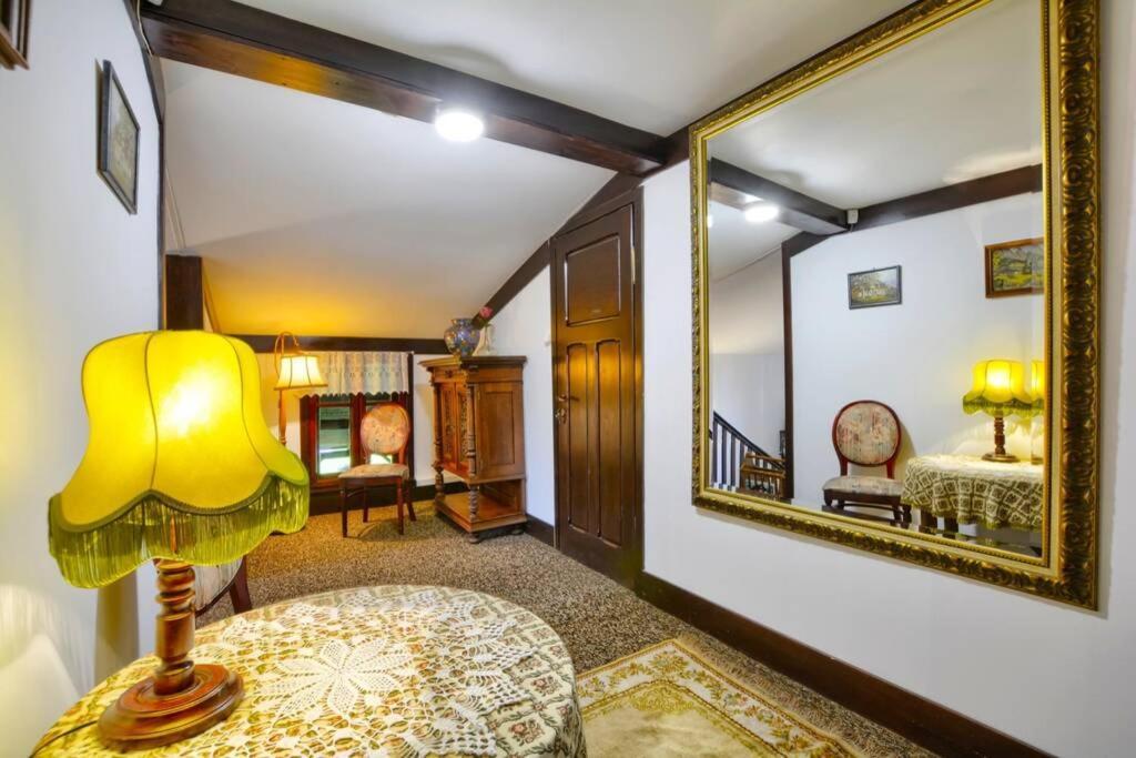 Chata Kataryniarza Karlow Esterno foto